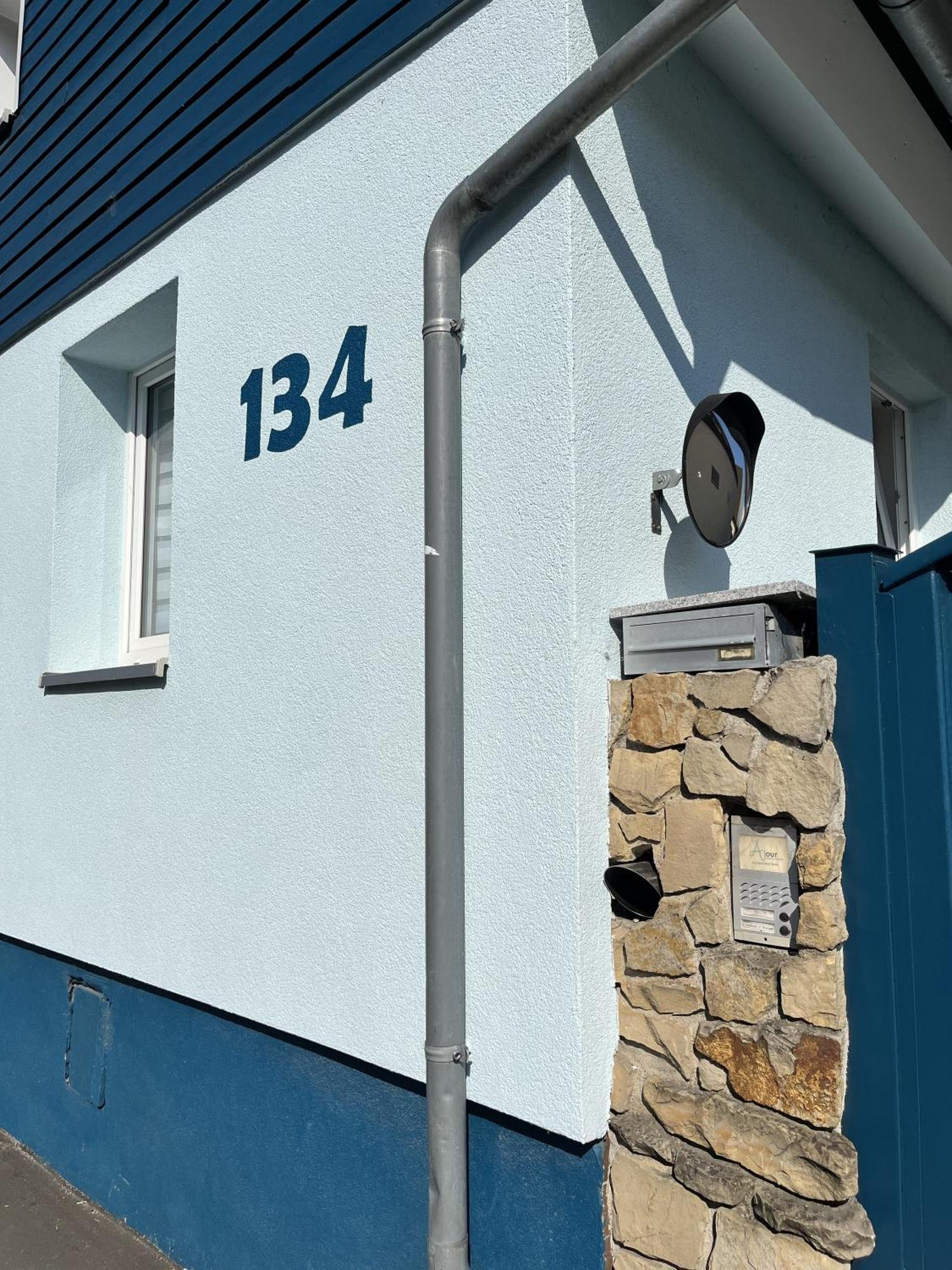 Ferienwohnung Blaues Haus Ubstadt-Weiher Bagian luar foto
